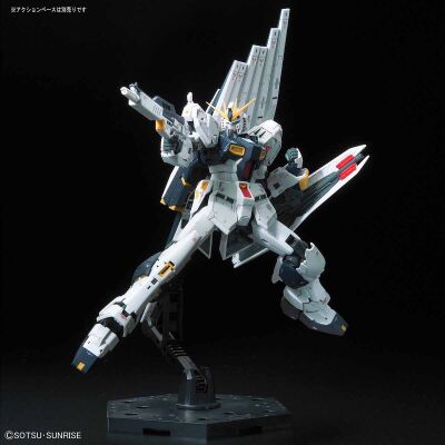 Збірна модель RX-93 Nu Gundam детальное изображение Фантастика Космос