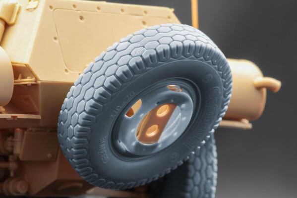 Набір колес для Sd.Kfz. 234 Puma v1 від Dragon, Miniart, RFM, Italeri, AK Interactive ScaleX WW-35010 детальное изображение Колёса Афтермаркет