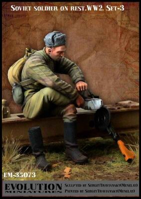 Soviet soldier on rest . WW2 . Set-3 детальное изображение Фигуры 1/35 Фигуры