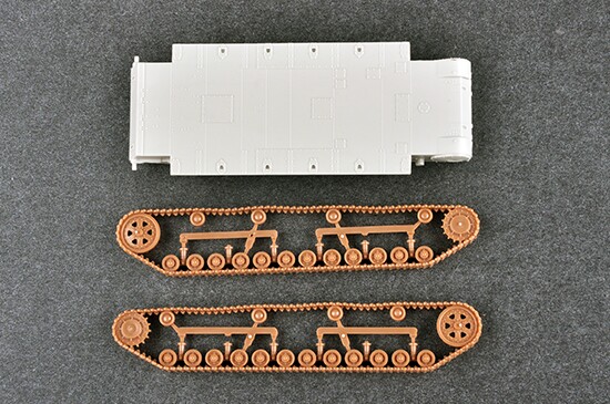 Сборная модель 1/72 Советский средний танк Т-28 (клепаный) Трумпетер 07151 детальное изображение Бронетехника 1/72 Бронетехника