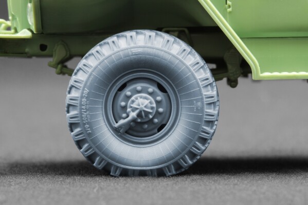 Набір коліс (з деформацією) OI-25 для URAL-4320 від Zimi Model ScaleX WM-48001W детальное изображение Колёса Афтермаркет