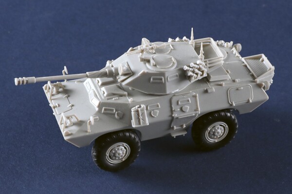 Збірна модель 1/72 Легка броньована машина LAV-150 з гарматою 90-мм Cockerell Trumpeter 07443 детальное изображение Бронетехника 1/72 Бронетехника