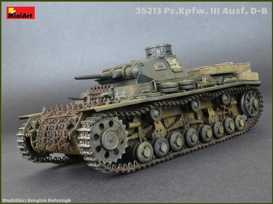 Средний Танк Pz.Kpfw.III Ausf. D/B детальное изображение Бронетехника 1/35 Бронетехника