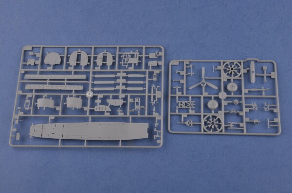 Scale model 1/72 American military transport aircraft C-47A Skytrain HobbyBoss 87264 детальное изображение Самолеты 1/72 Самолеты