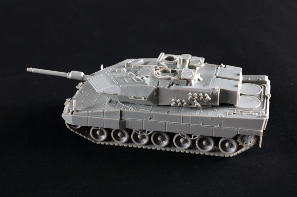 Scale model 1/72 German tank Leopard 2A6EX Trumpeter 07192 детальное изображение Бронетехника 1/72 Бронетехника