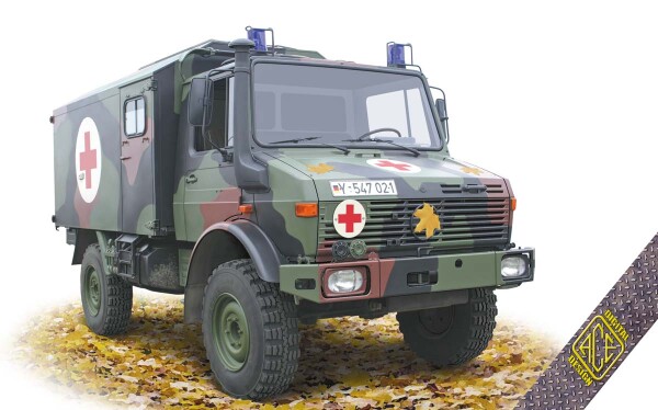 Збірна модель 1/72 Машина швидкої допомоги Unimog U1300L 4x4 ACE 72451 детальное изображение Автомобили 1/72 Автомобили