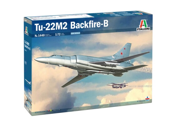 Збірна модель 1/72 Стратегічний бомбардувальник Ту-22M2 Backfire-B Italeri 1440 детальное изображение Самолеты 1/72 Самолеты