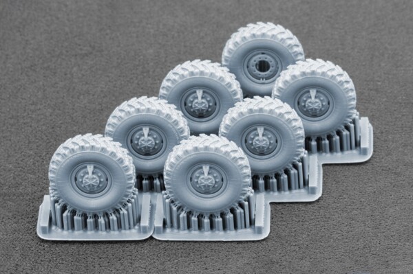 Набір коліс для УРАЛ-4320 &quot;ОI-25&quot; від Hobby Boss та ICM ScaleX WM 72016 детальное изображение Колёса Афтермаркет