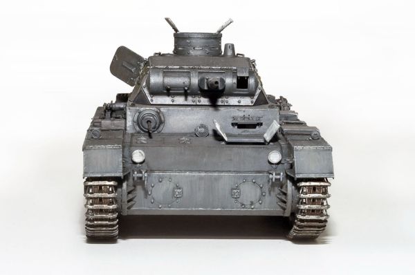 Середній танк Pz III Ausf В детальное изображение Бронетехника 1/35 Бронетехника