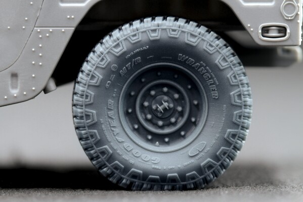 Набір коліс (з деформацією) для HMMWV MT/R 12-bolt ScaleX WM 35002S детальное изображение Колёса Афтермаркет