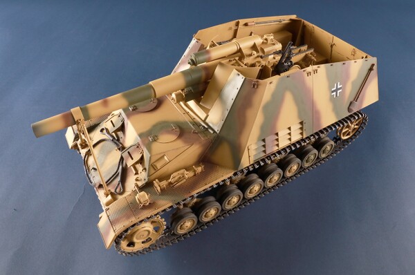 Збірна модель 1/16 Німецька самохідна гаубиця Hummel (пізня модель) Trumpeter 00953 детальное изображение Бронетехника 1/16 Бронетехника