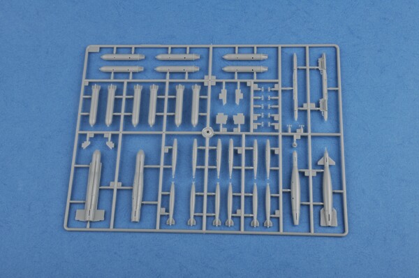 Scale model 1/48 American deck attack aircraft A-6A Intruder HobbyBoss 81708 детальное изображение Самолеты 1/48 Самолеты