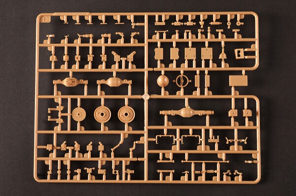 Збірна модель 1/35 Бронеавтомобіль Cougar H A1 4X4 MRAP HobbyBoss 80156 детальное изображение Автомобили 1/35 Автомобили