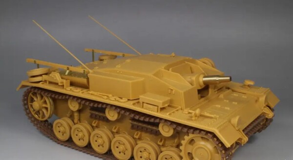 Збірна модель 1/35 Німецька штурмова САУ StuG.III Ausf. E (Sd.Kfz. 142/1) Східний фронт, 1942 Bronco 35119 детальное изображение Бронетехника 1/35 Бронетехника