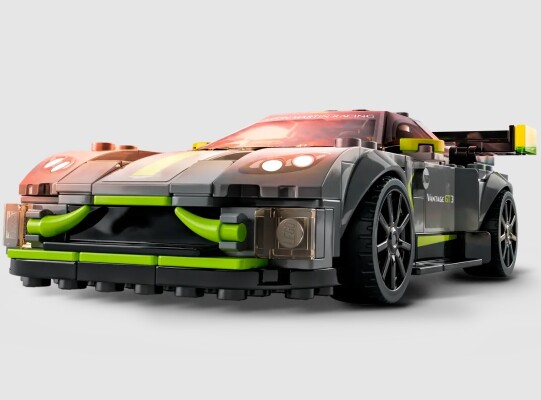 LEGO Speed Champions Aston Martin Valkyrie AMR PRO and Aston Martin Vantage GT3 76910 детальное изображение Speed Champions Lego