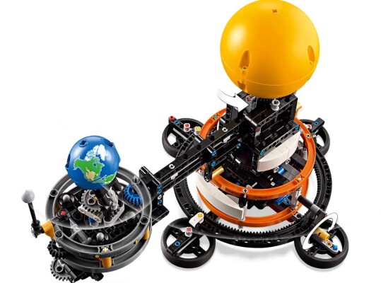 Конструктор LEGO TECHNIC Земля та Місяць на орбіті 42179 детальное изображение Technic Lego