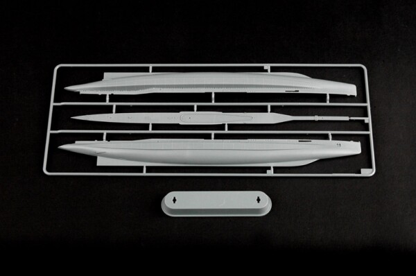 Збірна модель 1/350 Французький підводний човен «Сюркуф» HobbyBoss 83522 детальное изображение Подводный флот Флот