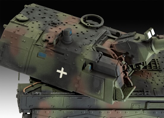 Збірна модель 1/72 САУ Panzerhaubitze 2000 Revell 03347 детальное изображение Артиллерия 1/72 Артиллерия