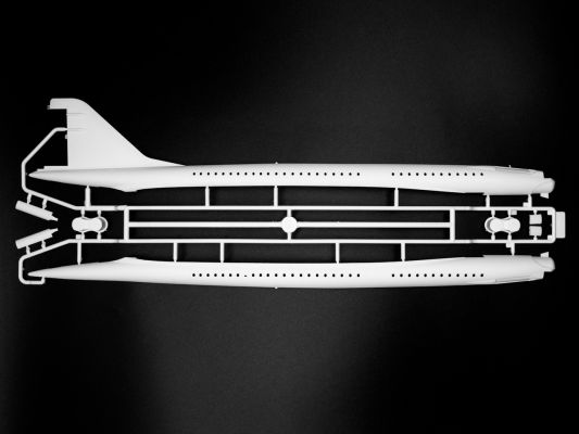 Радянський надзуковий пасажирський літак Ту-144 детальное изображение Самолеты 1/144 Самолеты