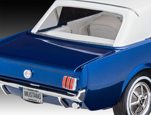 Збірна модель 1/24 Автомобіль до 60-річчя Ford Mustang (Подарунок) Revell 05647 детальное изображение Автомобили 1/24 Автомобили