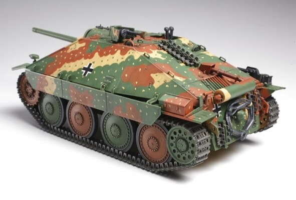 Scale model 1/35 Tank JAGDPANZER 38 (T) HETZER MID PRODUCTION Tamiya 35285 детальное изображение Бронетехника 1/35 Бронетехника