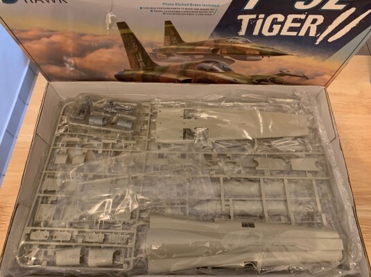 Scale model 1/32 Airplane F-5E &quot;Tiger II&quot; Zimi 32018 детальное изображение Самолеты 1/32 Самолеты