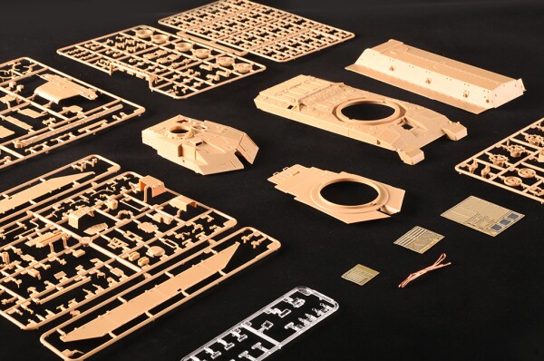 Збірна модель 1/35 Британський основний бойовий танк Challenger 1 Trumpeter 09611 детальное изображение Бронетехника 1/35 Бронетехника
