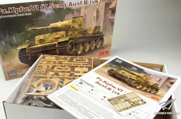 Збірна модель 1/35 Німецький важкий танк PZ.KPFW.VI AUSF.B (VK36.01) з робочими траками RFM RM-5036 детальное изображение Военная техника 