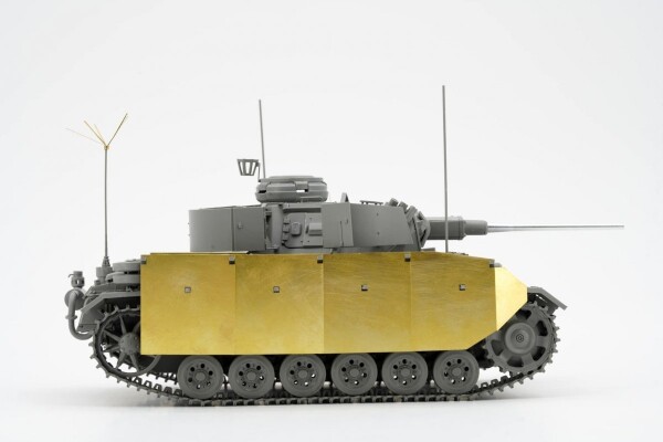 Збірна модель 1/35 Німецький танк Pz.Bef.Wg.III Ausf.K з екранами (2 до 1) Border Model BT-048 детальное изображение Бронетехника 1/35 Бронетехника