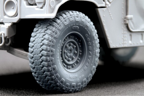 Набір коліс для HMMWV MT/R 24-bolt ScaleX WM 35001 детальное изображение Колёса Афтермаркет