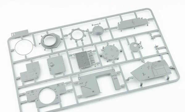 Scale model 1/35 American armored personnel carrier M114A1 CRV Takom 2148 детальное изображение Бронетехника 1/35 Бронетехника