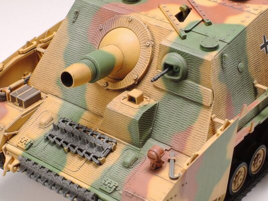 Scale model 1/35 German Armored Gun based on Pz Kpfw IV Ausf Tamiya 35353 детальное изображение Бронетехника 1/35 Бронетехника