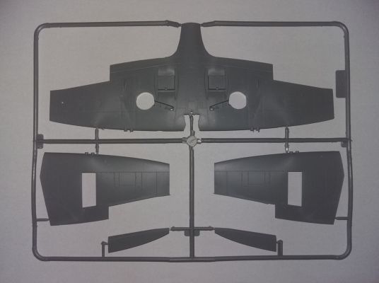 Сборная модель 1/48 Британский истребитель Спитфайр Mk.IXC «Снабжение пива» ICM 48060 детальное изображение Самолеты 1/48 Самолеты
