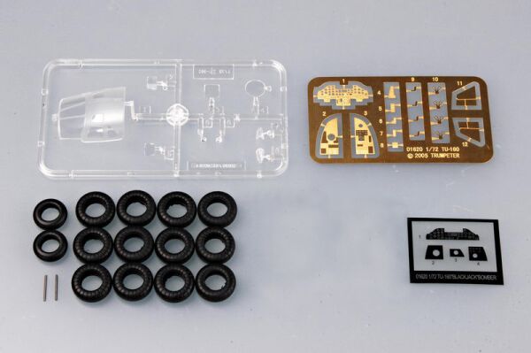 Сборная модель 1/72 Бомбардировщик Ту-160 Трумпетер 05597 детальное изображение Самолеты 1/72 Самолеты