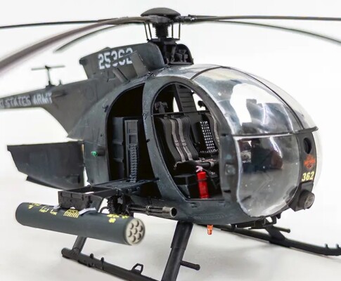 Збірна модель 1/35 Вертоліт AH-6J Little Bird 'NIGHTSTALKERS' Zimi Model ZM50001 детальное изображение Вертолеты 1/35 Вертолеты