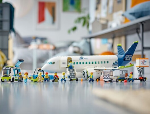 Конструктор LEGO City Пассажирский самолет 60367 детальное изображение City Lego
