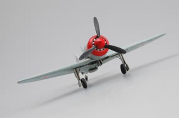 Збірна модель 1/72 Винищувач Ла-7 HobbyBoss 80236 детальное изображение Самолеты 1/72 Самолеты