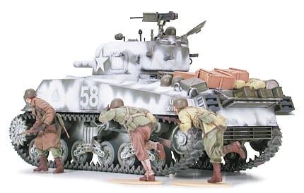 Збірна модель 1/35 Танк M4A3 SHERMAN 105-мм гармата Tamiya 35251 детальное изображение Бронетехника 1/35 Бронетехника