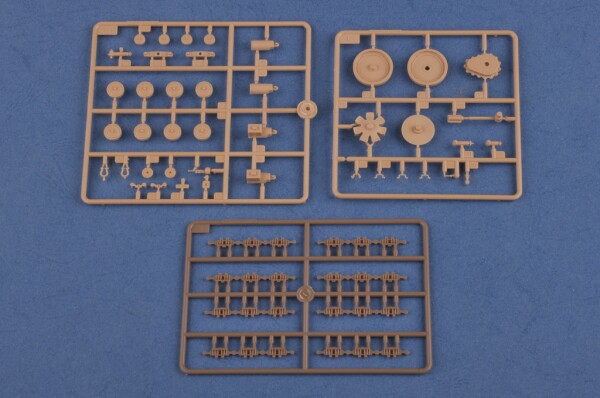 Збірна модель 1/35 Радянський середній танк Т-12 HobbyBoss 83887 детальное изображение Бронетехника 1/35 Бронетехника