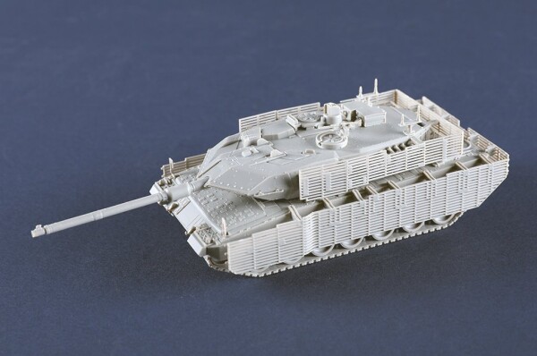 Збірна модель 1/72 Танк Leopard 2A6M CAN MBT Trumpeter 07193 детальное изображение Бронетехника 1/72 Бронетехника