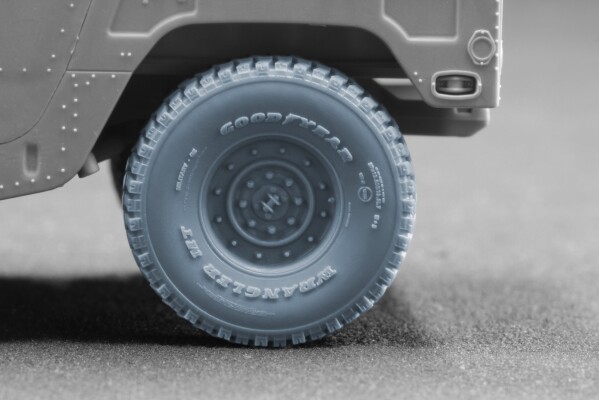 Набор колес универсальный для HMMWV MT 12-bolt ScaleX WM 35004 детальное изображение Колёса Афтермаркет