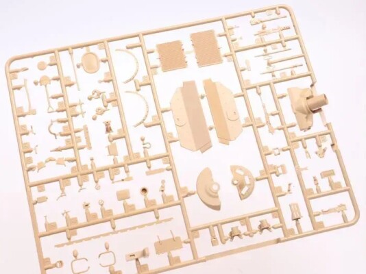 Збірна модель 1/35 Американський легкий танк M551A1/ M551A1 TTS Sheridan RFM RM-5020 детальное изображение Военная техника 
