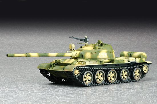 Збірна модель 1/72 радянський танк Т-62 зразка 1972 року Trumpeter 07147 детальное изображение Бронетехника 1/72 Бронетехника