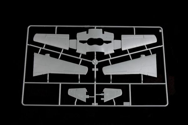 Сборная модель немецкого истребителя  Me 262 A-1a/U3 детальное изображение Самолеты 1/48 Самолеты
