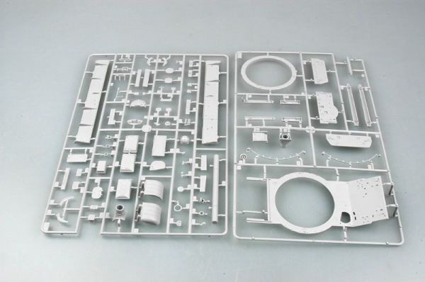 Сборная модель 1/35 Танк T-62 1972 г. Трумпетер 00377 детальное изображение Бронетехника 1/35 Бронетехника