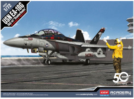 Scale model 1/72 Airplane EA-18G VAQ-141 "Shadow Hawks" Academy 12560