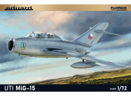 Збірна модель 1/72 Літак MiG-15UTI Profipack Edition Eduard 7055