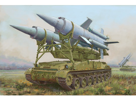 обзорное фото Сборная модель 1/72 советский 2К11А ТЭЛ с ракетой 9М8М «Круг-А» (СА-4 Ганеф) Трумпетер 07178 Бронетехника 1/72
