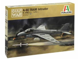 Scale model 1/72 aircraft A-6E Intruder Italeri 1392