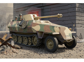 обзорное фото Збірна модель 1/16 Бронетранспортер Sd.Kfz 251/22D Trumpeter 00943 Бронетехніка 1/16